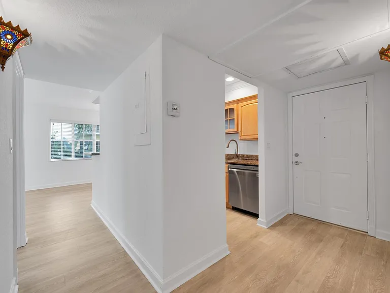 1515 E Broward Blvd #227 — Photo 21