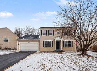 313 Kensington Dr, Oswego, IL 60543