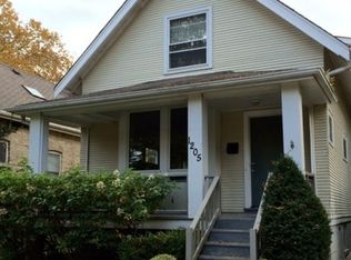 1205 Gregory Ave, Wilmette, IL