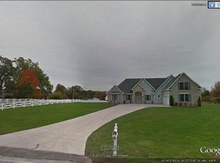 29700 Chardon Rd, Willoughby Hills, OH 44094