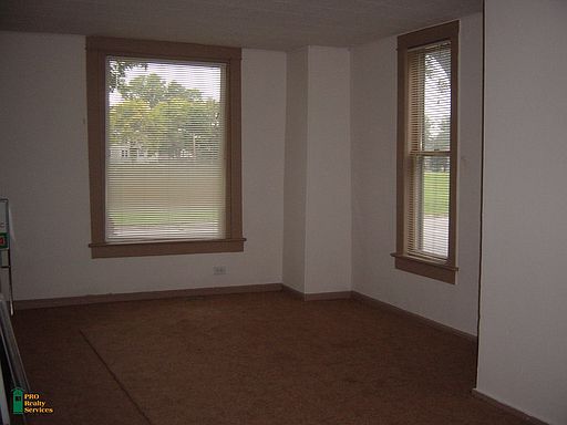 2nd image of 1818 24th Ave N