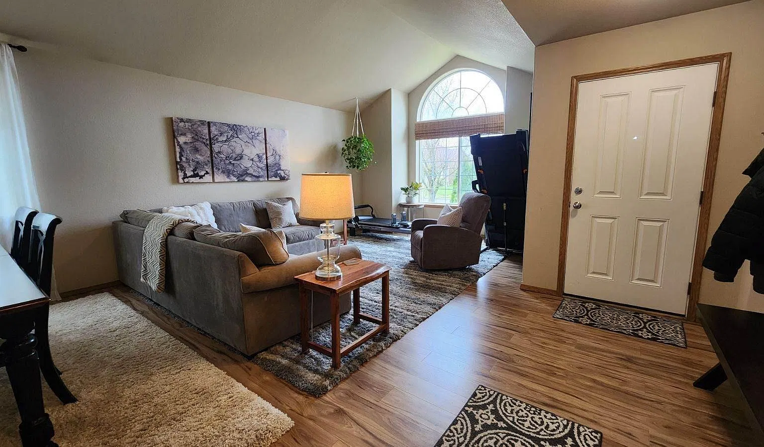 7032 Mirasett Street SW — Photo 2