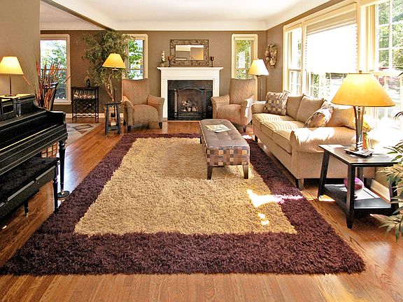 5th image of 20736 Beaconsfield Blvd