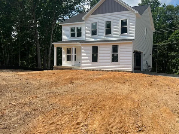 1267 White Oak Rd, Fredericksburg, VA 22405