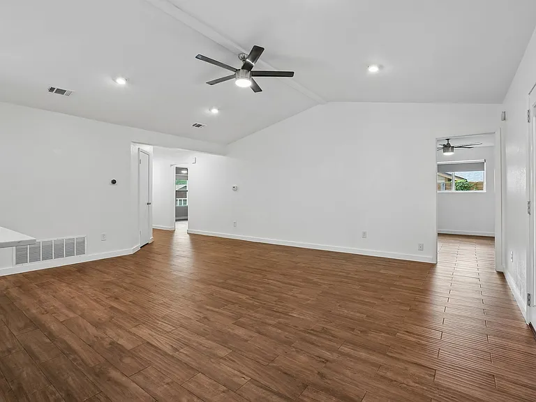 2535 Star Grass Cir — Photo 10