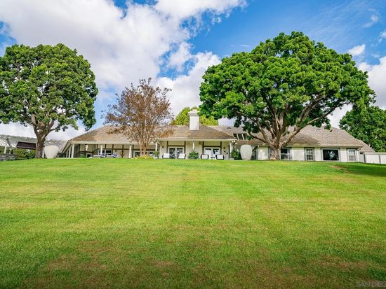 9 Country Glen Rd, Fallbrook, CA 92028