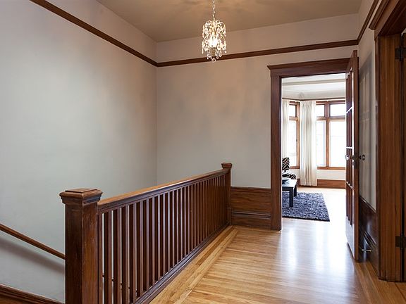 3rd image of 763 36th Ave