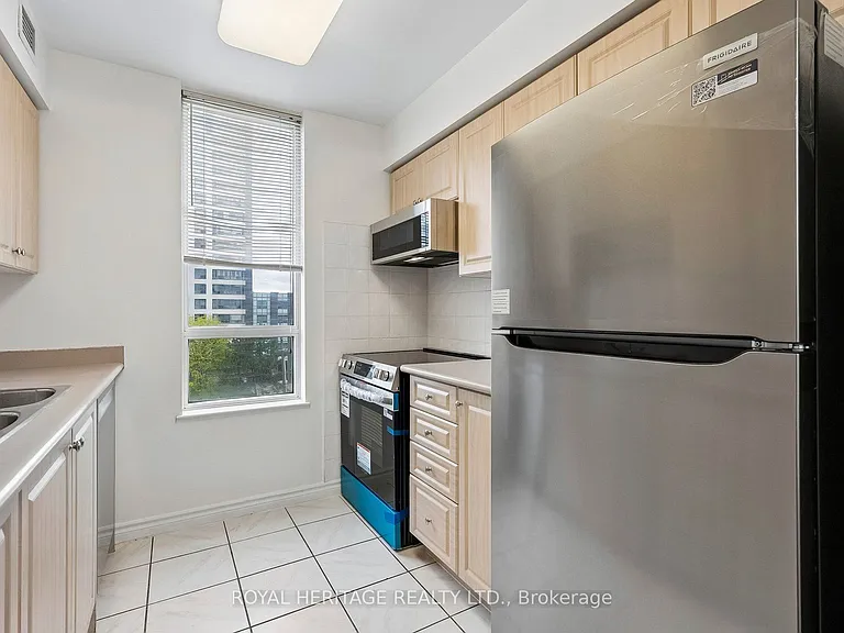5039 Finch Ave E #703 — Photo 22