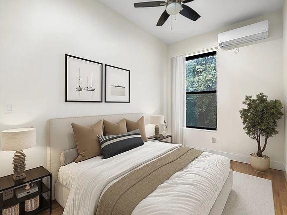 4th image of 1245 Putnam Ave APT 2