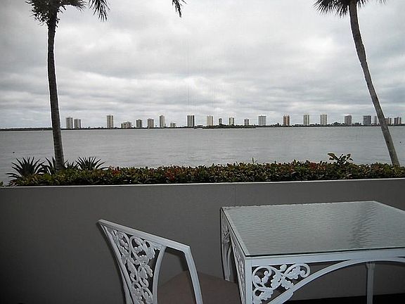 2nd image of 101 Doolen Ct APT 102