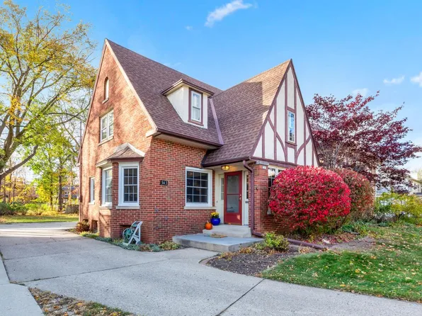 563 North 67th STREET, Wauwatosa, WI 53213