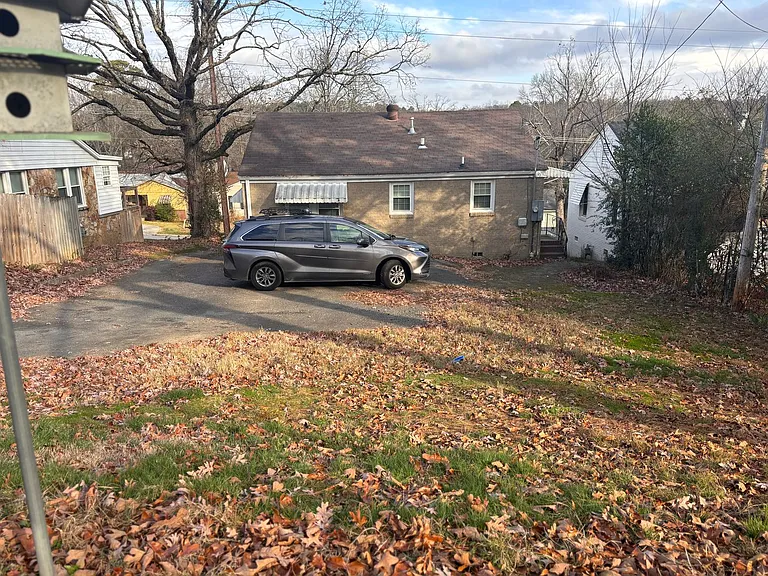 5717 Lee Ave — Photo 15