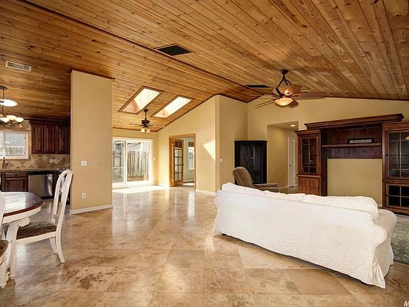 5th image of 118 Buck Cir