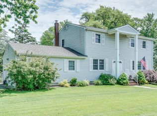 203 Delaware Ave, Oakhurst, NJ 07755