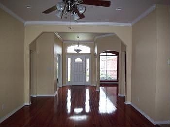3rd image of 405 Canoe Dr