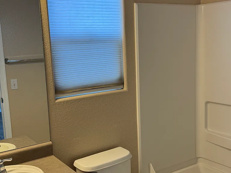 6603 Harvey Ln — Photo 15