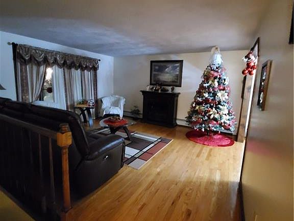 2nd image of 14 Sweet Hill Dr