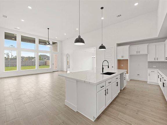 4th image of 2808 Bolton Landing Dr