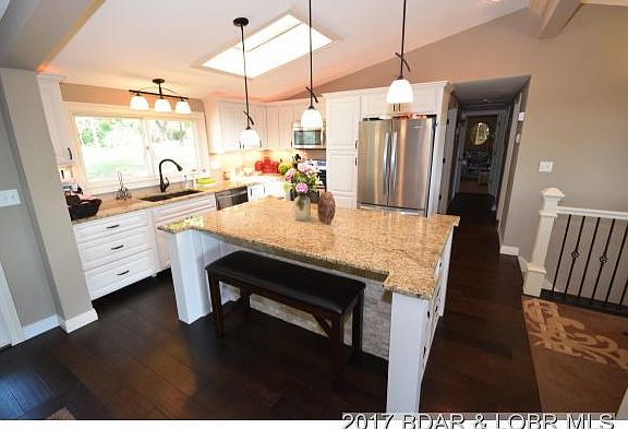 4th image of 58 Arbor Glen Dr