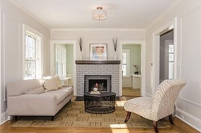 3rd image of 33 Plymouth Ave