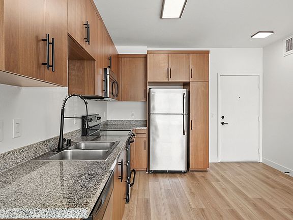 1A and 1B Kitchen