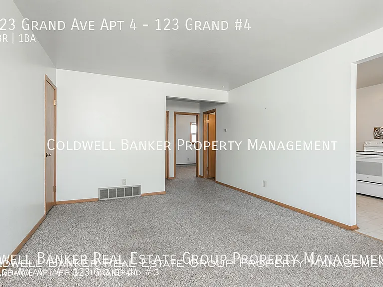 123 Grand Ave #4 — Photo 2