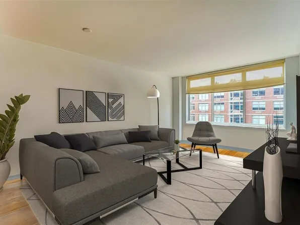 1400 Hudson Street image 1 of 14
