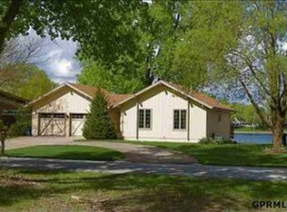 20 Ginger Cove Rd, Valley, NE 68064