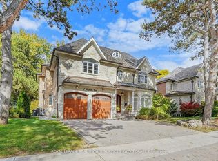 1 Carluke Cres, Toronto, ON M2L 2H7