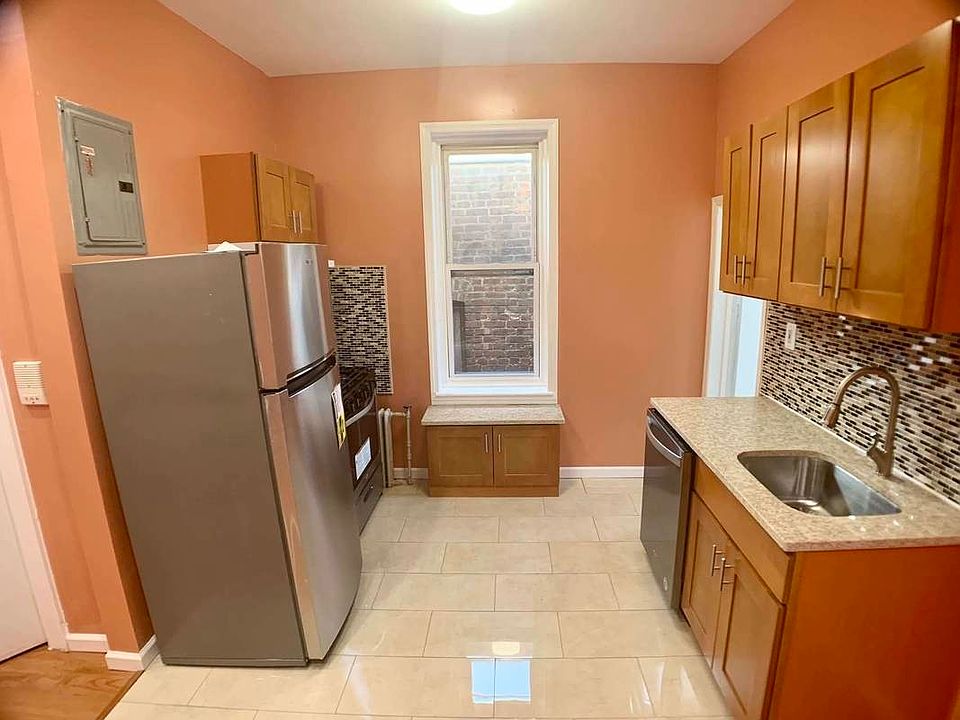 1st image of 14-29 29th Ave #3