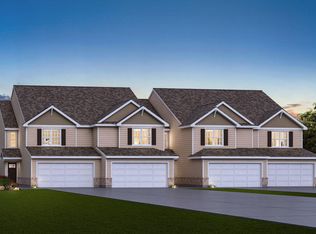 581 Cressmoor Blvd, Hobart, IN 46342