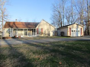 1949 Dunbar Rd, Crossville, TN 38572