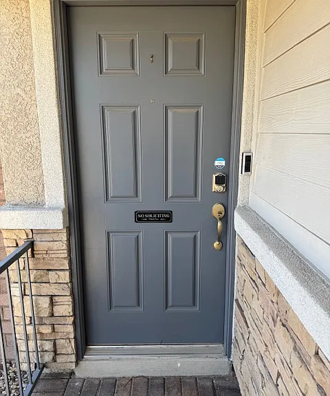 301 Resolute Ave — Photo 5