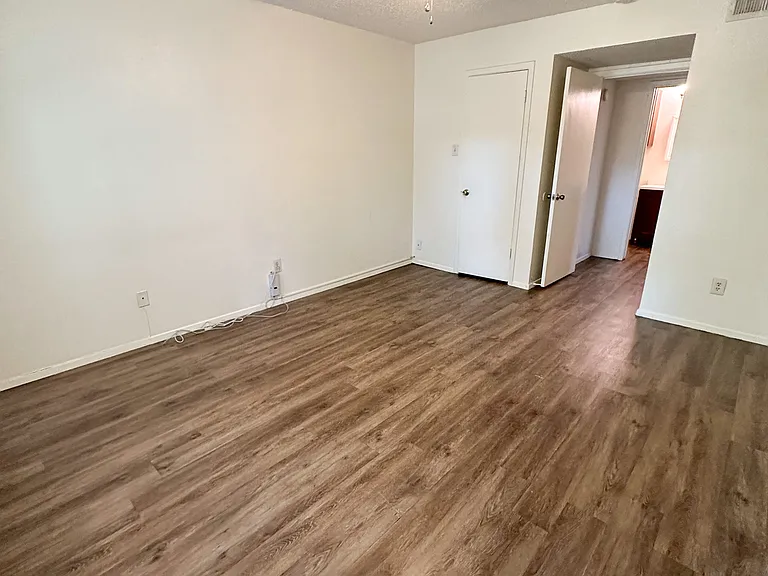 415 Fry St #8 — Photo 12