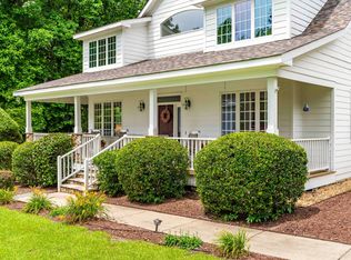 228 Birch Creek Dr, Fuquay Varina, NC 27526