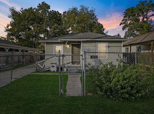 4313 Engleford St, Houston, TX 77026