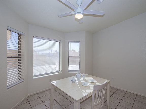 3rd image of 13262 E 54th Dr