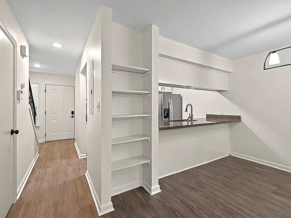 entrance and kitchen/bar