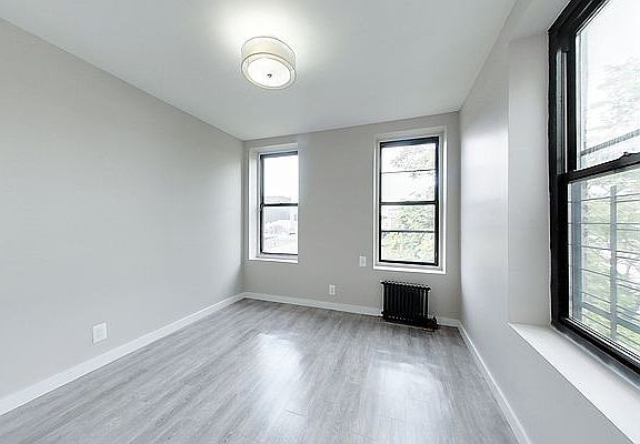 5th image of 1351 Eastern Pkwy #201
