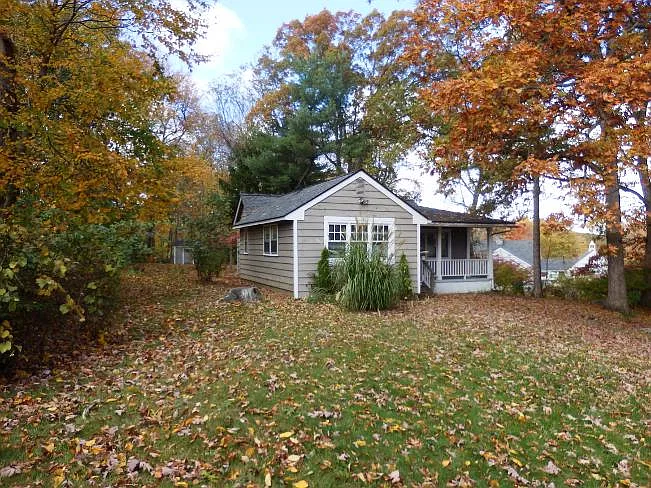 2 bed, 1200 sqft, $2,800 — Photo 2