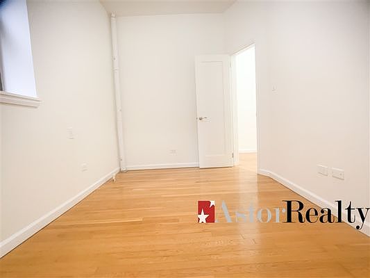 5th image of 31-21 29th St #1-H