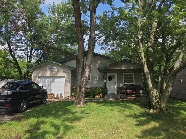 501 Robin Dr, Duenweg, MO 64841