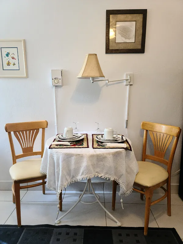 Studio, 275 sqft, $1,195 — Photo 2