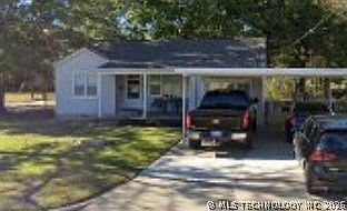 1st image of 621 S 12th St