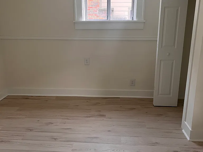 4723 Evanston Ave — Photo 6