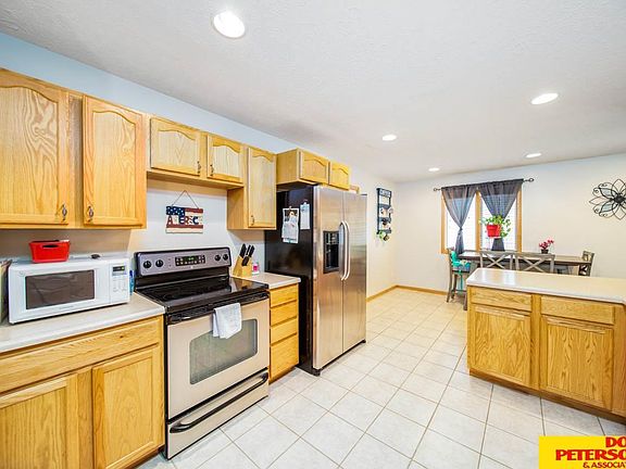 5th image of 2532 Westside Ave