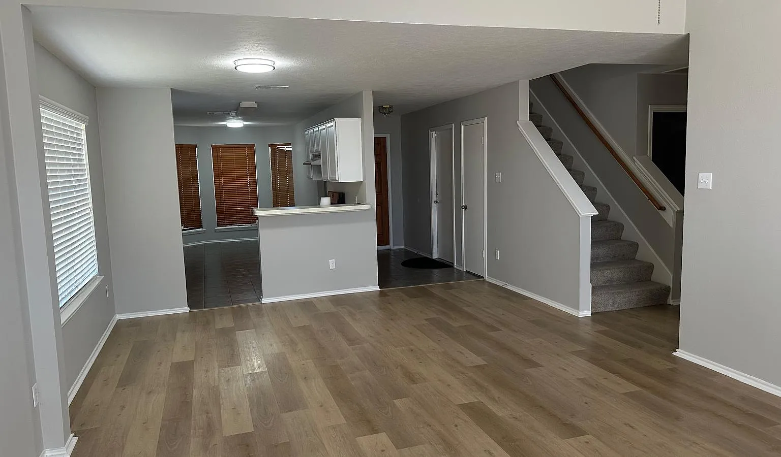 Dawnridge Dr, Houston — Photo 4