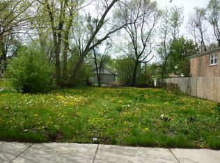 41 E 102nd St, Chicago, IL 60628