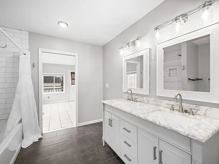 5023 Packard Dr — Photo 17