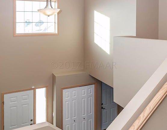 5th image of 3505 Woodbury Ct S